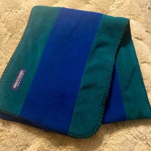 Britches great outdoors, fleece style scarf green & blue USA RN 93392